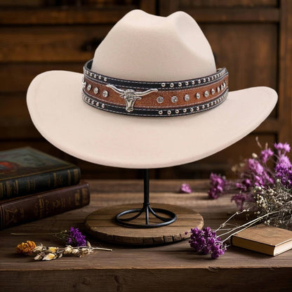 Chapéu Fashion de Aba Larga com Cinto de Touro com Strass - Boné de Vaqueira Moderno para Homens e Mulheres Perfeito para Atividades ao Ar Livre