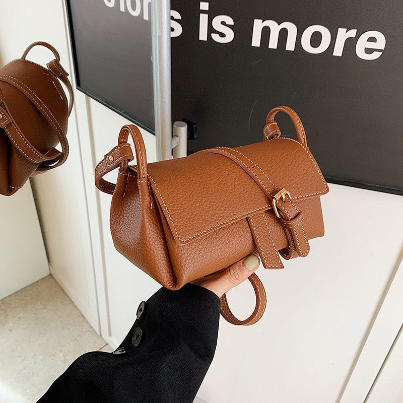 New Retro Pillow Bag Simple Solid Color Versatile Personality Single Shoulder Crossbody Bag Fashionable Niche Women's Bag