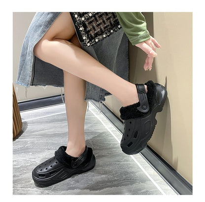 Plush slippers 2025 new winter men's and women's thick high heels soft-soled beach garden shoes home plush ripped slippers