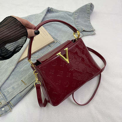 Luxury 2025 Patent Leather Bucket Bag for Women Large Capacity Tote Work Commuter Bag Chic Shoulder Crossbody Purse