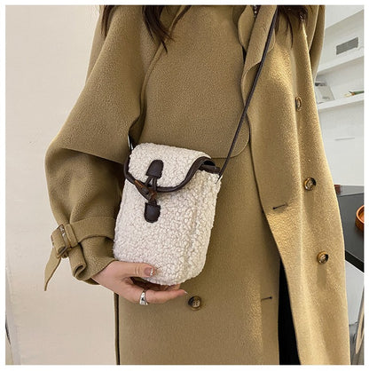 Fashion Winter Lambswool Phone Bag Sweet Lovely Portable Women Wallets Square Purse Faux Fur Plush Shoulder Bags Purses Handbags