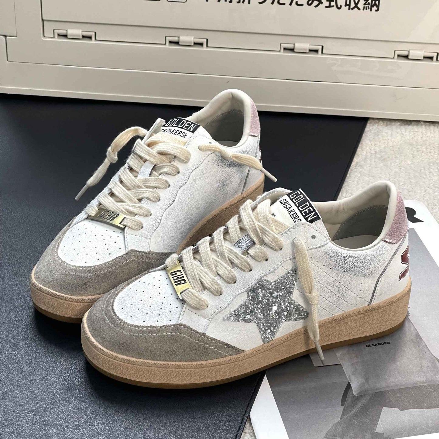 Sapatilhas de Couro Casual de Porco com Estrela Patchwork Cores Esfregadas Estilo Colegial Feminino Branco Antigo