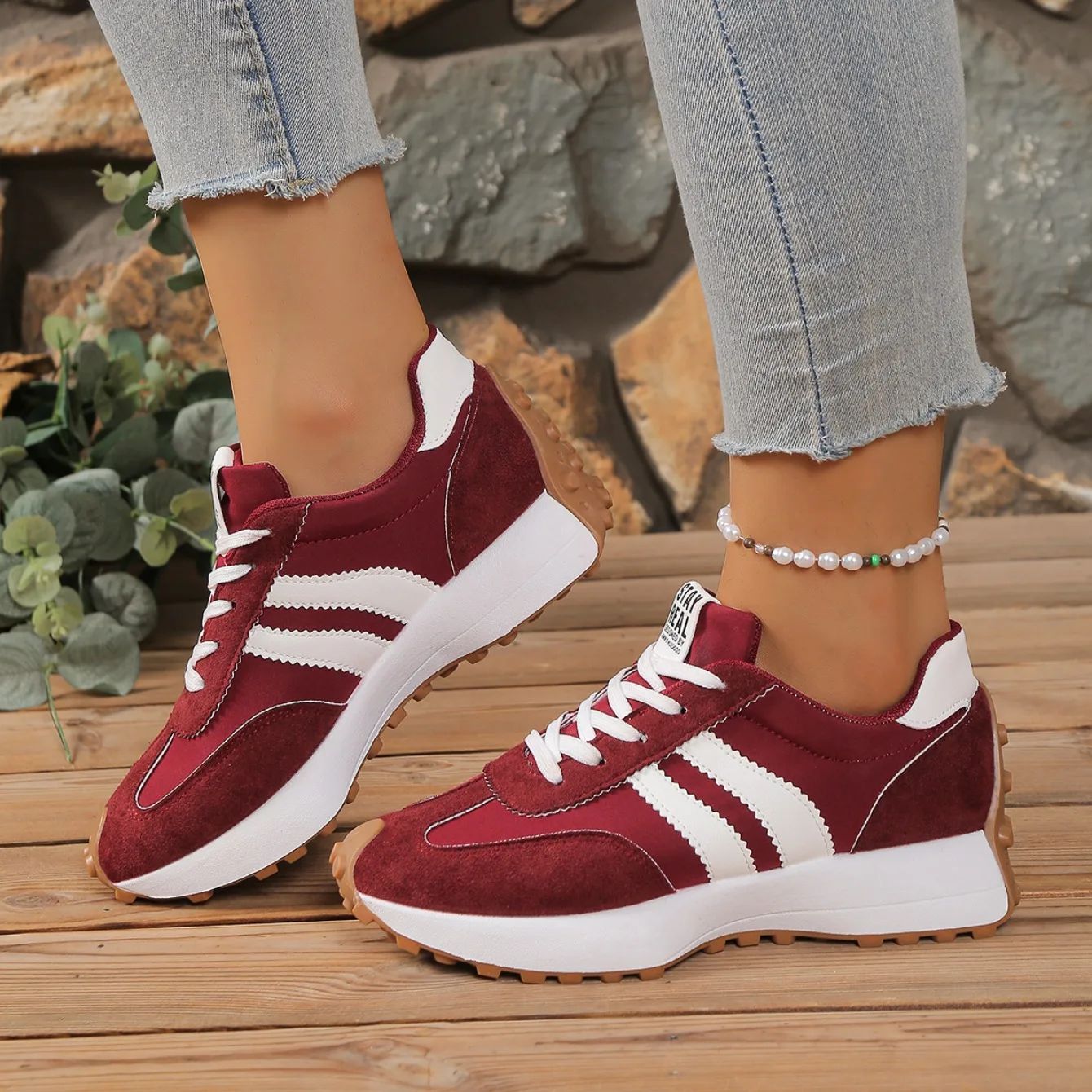 Spring Thick Bottom Women Sneakers 2025 Summer Casual Patchwork Leather Sneakers Women Outdoor Casual Comfortable Shoes Ladies