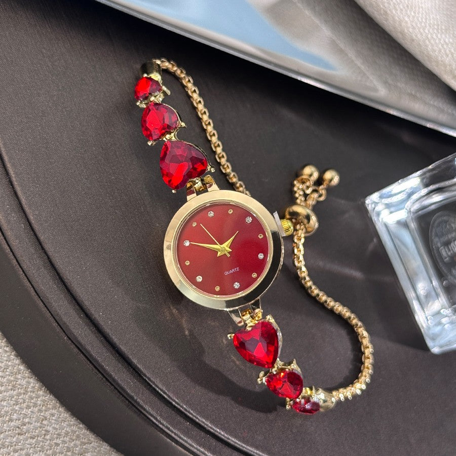 Ladies' quartz watch with three heart-shaped diamond-encrusted bracelet round alloy case and mixed scale simple light luxury