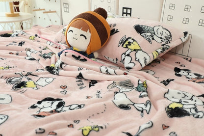 Snoopy Plush Blanket Comfortable Cartoon Snoopy Pattern Printing Flannel Blanket Office Nap Blanket Bedroom Bedspread Girl Gift