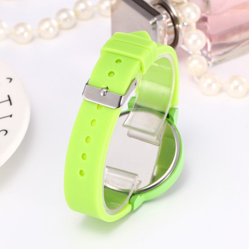 Cross border New Geneva Simple Casual Candy Color Silicone Watch Fashion Male and Female Student Couple Performance Goods