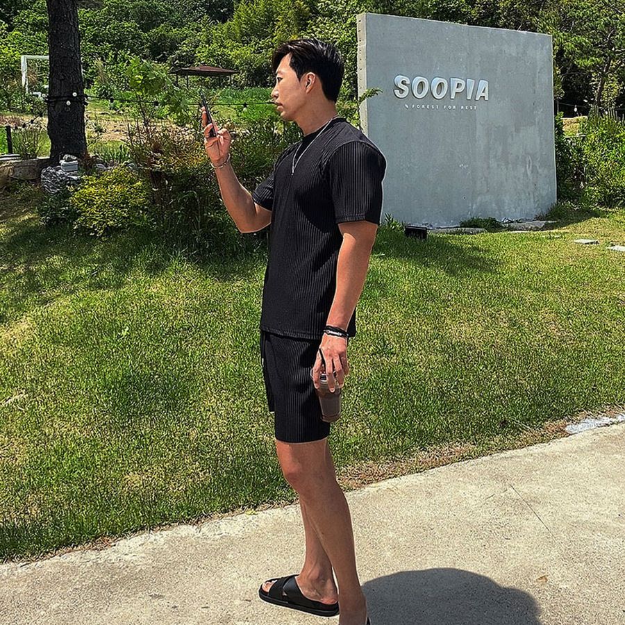 Men's Summer Quick Dry Breathable Gym Fitness Sports Running Ruffled Casual Shorts Workout Jogger Short Pants Loose Sweatpants