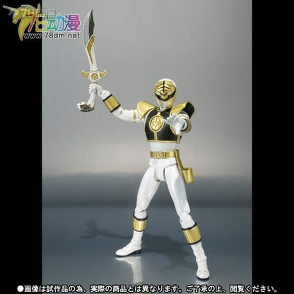 Bandai S.H.Figuarts Boneco Articulado Finalizado Anime Equipe Cinco Estrelas Conector Dental Boneco de Ação Modelo Brinquedos Enfeites Presentes para Menino