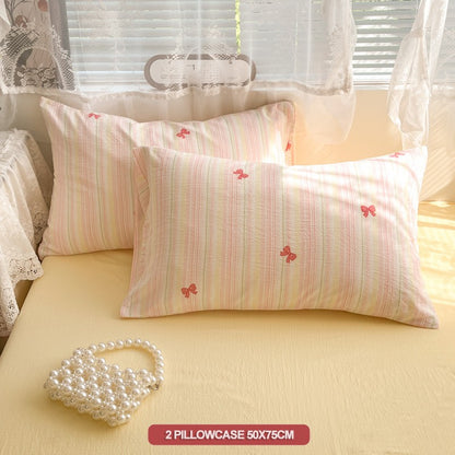 Cute Duvet Cover Set 3-Piece Breathable Ultra-Soft Bedding Set with 1 Duvet Cover and 2 Pillowcases, Sweet Girly Bed Set Decor