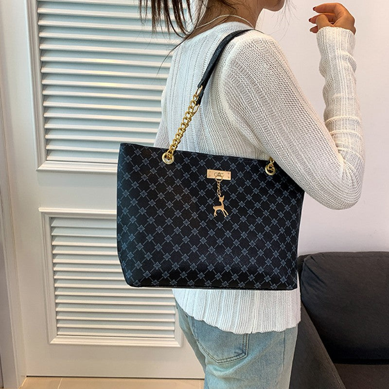 New Presbyopia Handbag Texture Soft Leather Large Capacity Tote Women Bag With Hanging Accessories Shoulder Bag