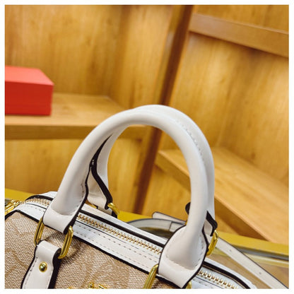 Classic Retro Boston New Small Bag Casual and Versatile Temperament Good Look Popular Hot Style Crossbody Bag