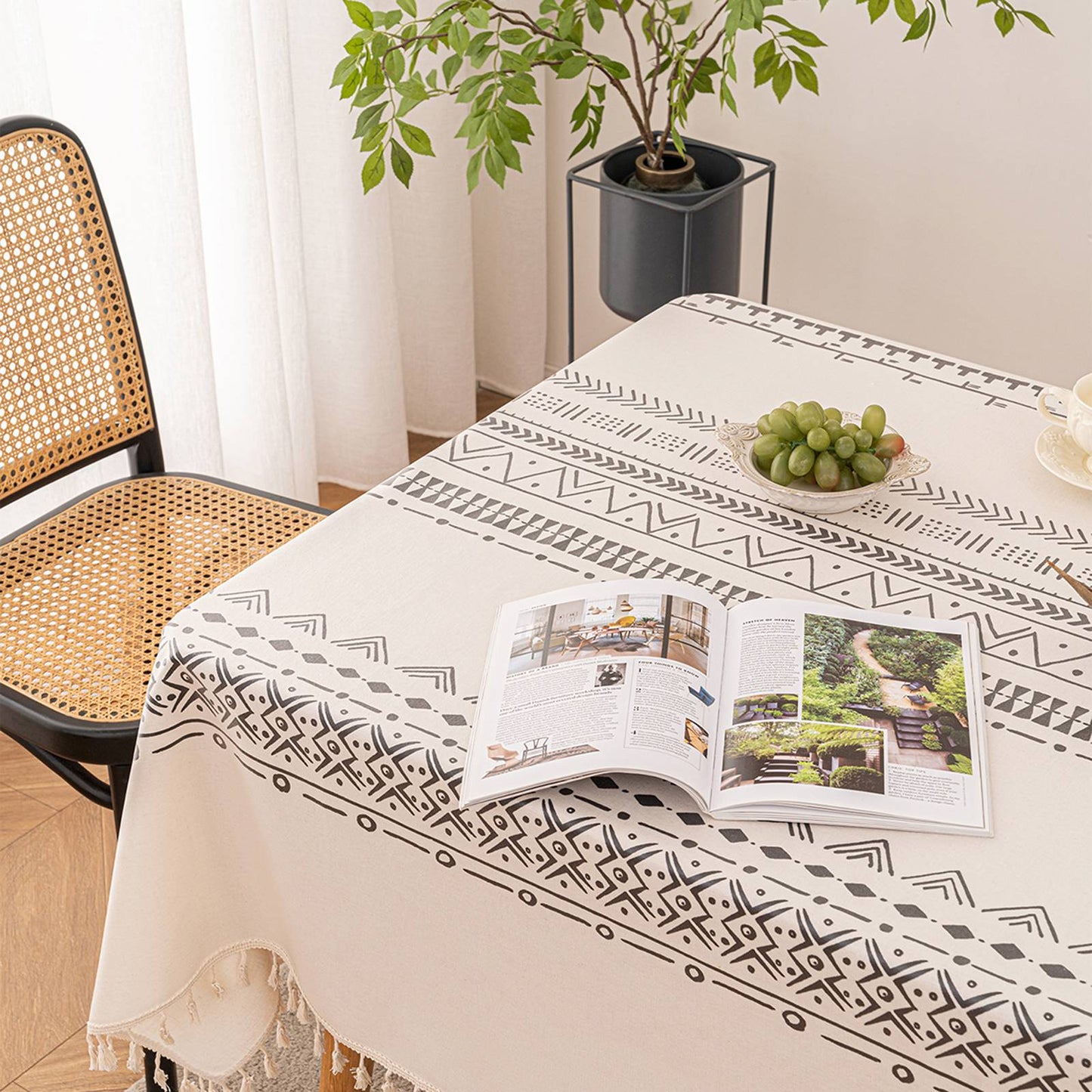 Vintage Boho Tassel Table Cloth Waterproof Cotton Linen Bohemian Tablecloth Patio Outdoor Wrinkle Free Table Protector Covers