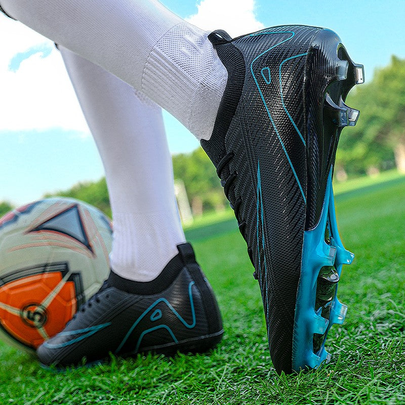 New Men Football Boots FG Training Shoes Soccer Shoes Non-Slip Soccer Cleats Long Spikes Ultralight Outdoor Drop Shipping