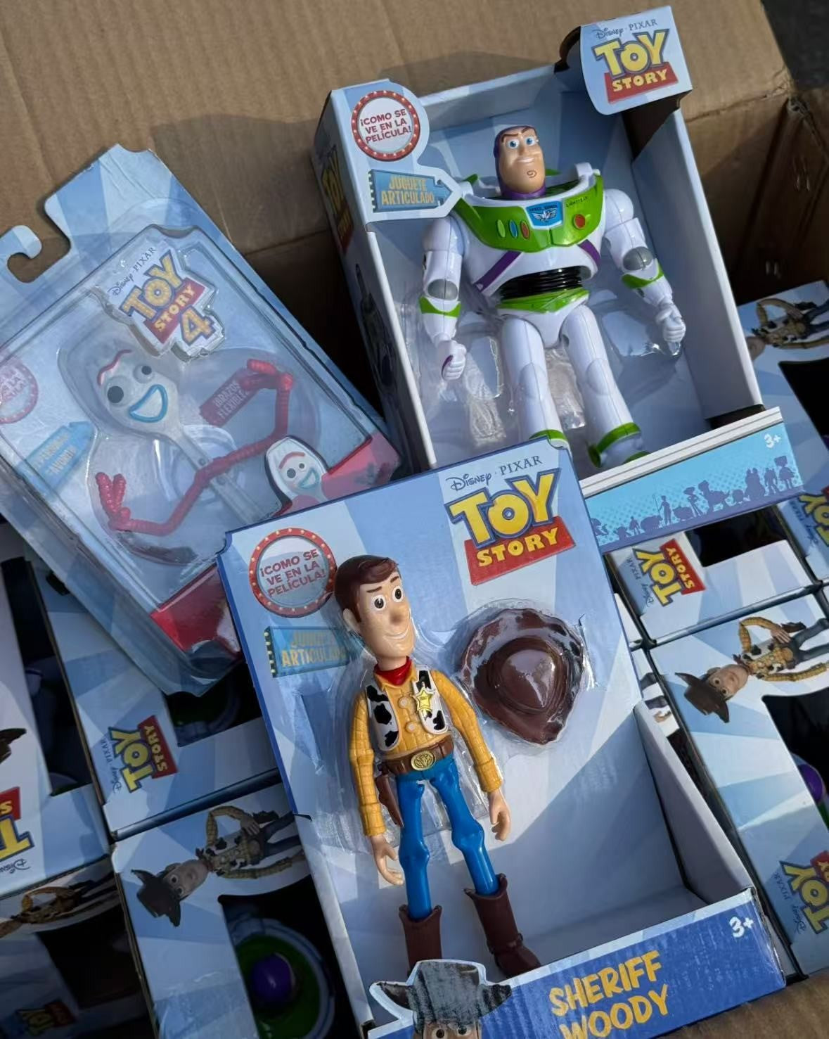 Desenho Animado Toy Story 3 Buzz Lightyear Woody Boneco Anime Modelo Brinquedo de Mesa Enfeite Colecionáveis Boneca Infantil Presente de Feriado Surpresa