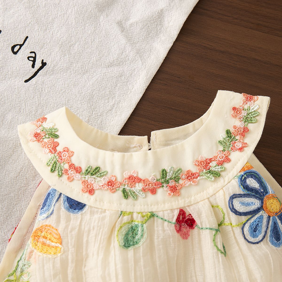 Baby Girl Dresses Summer Flower Embroidery Cotton Neck Girls Dresses Cute Girls Beach Dresses Baby Girl Clothes