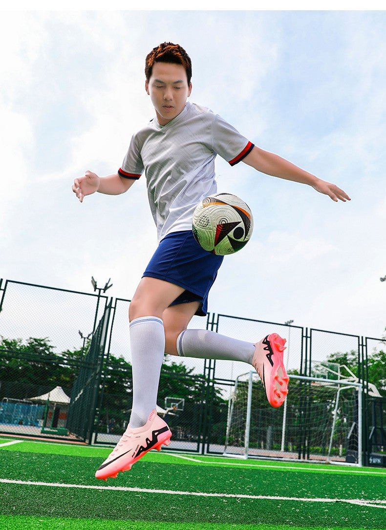 Men Football Shoes Cleats Outdoor Grass Society Training Match Football Field Boots Resistant Studded Soccer Shoes Sport Wear