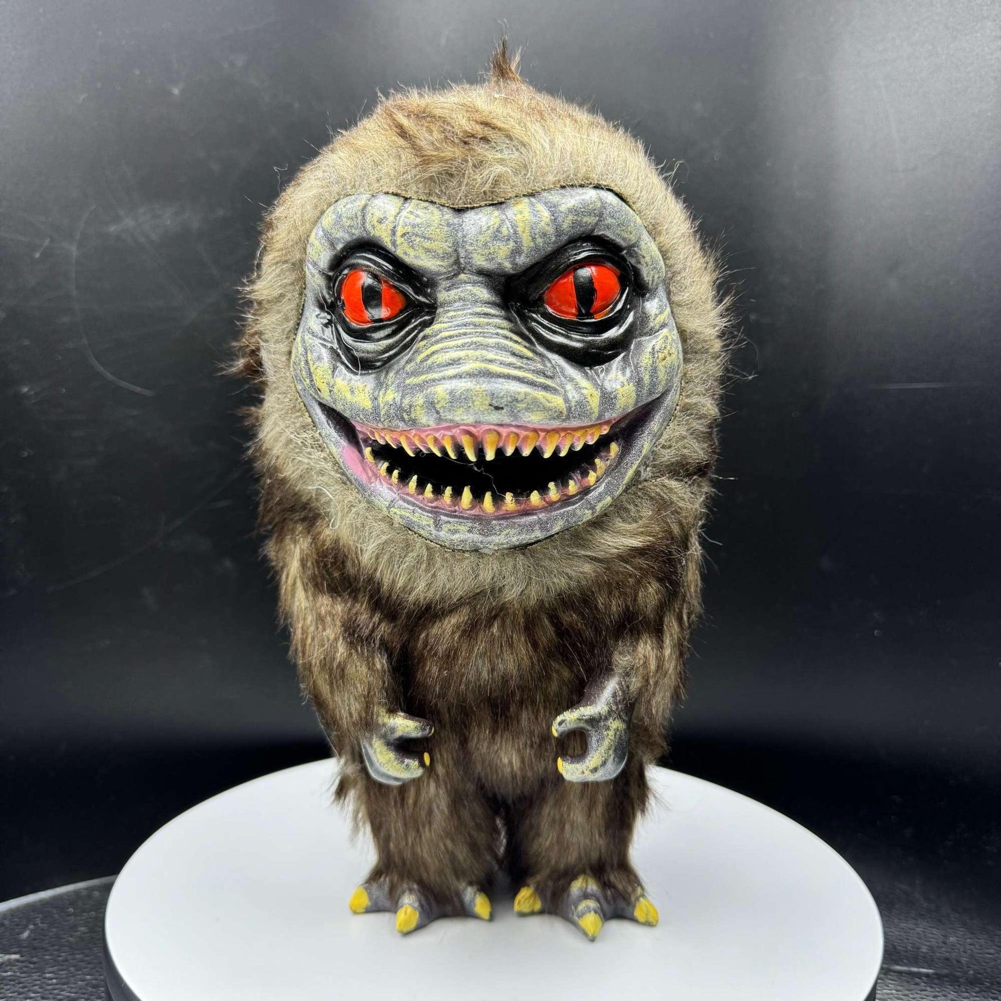 Critters Monster Doll Figurine Realistic Movie Alien Little Monster Doll Collectible Props Gift For Fans Kids Halloween Decor
