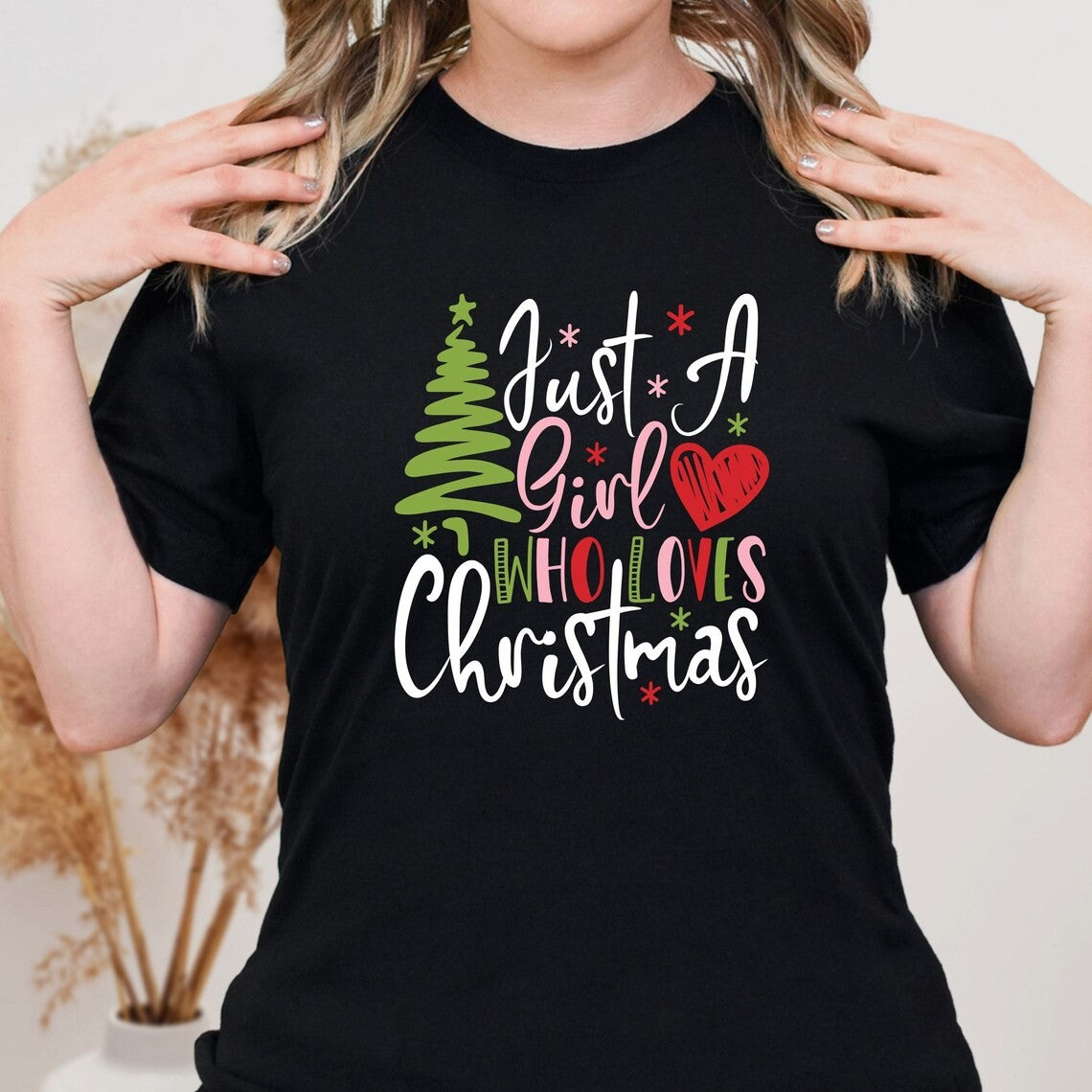 Retro Santa Christmas Tshirt, Christmas Santa Shirt, Retro Santa Shirt Gift for Women, Women Gift for Christmas , Christmas Gift