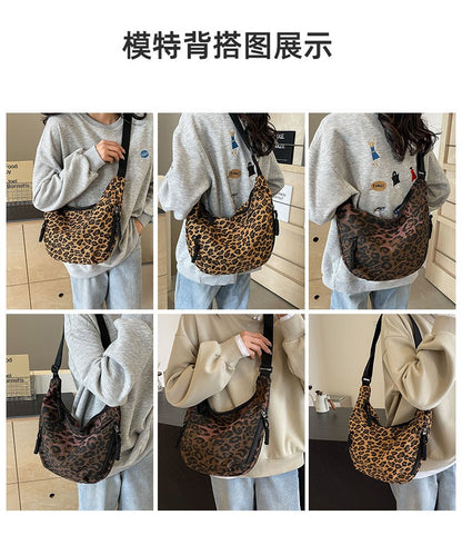 Leopard Print Crossbody Bags for Women Corduroy Casual Shoulder Tote Bags Ladies Sac A Main Femme Designer Luxury Handbags 2024