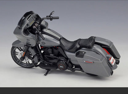 Maisto 1:18 Harley 2018 CVO Road Glide Liga Modelo de Motocicleta Esportiva Metal Moto de Corrida de Rua Modelo de Simulação Presentes Infantis