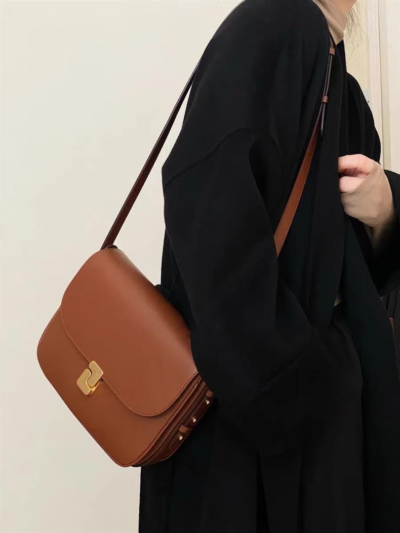 New genuine leather tofu bag for women with a high-end feel, single shoulder crossbody small square bag, commuting bag for women
