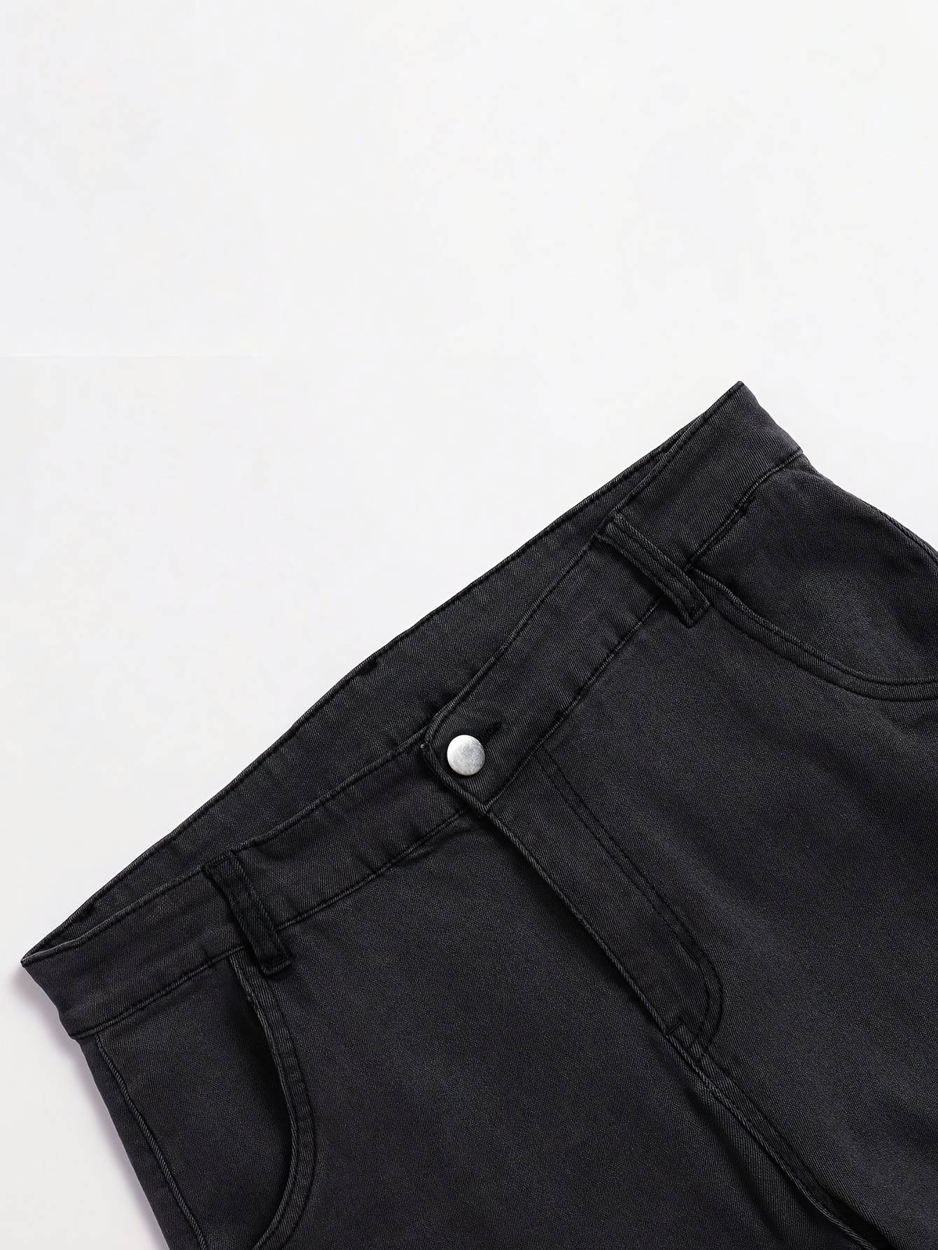 Calça jeans masculina com múltiplos bolsos, estilo casual e perna reta