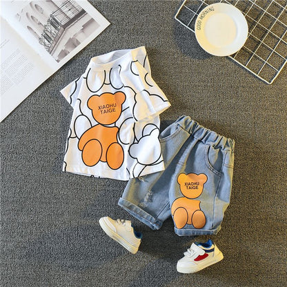 Novo Terno de Roupa de Verão para Bebê Meninas Moda Infantil Meninos Desenho Animado Camiseta Shorts 2 Peças/Conjuntos Traje Casual para Crianças Agasalhos