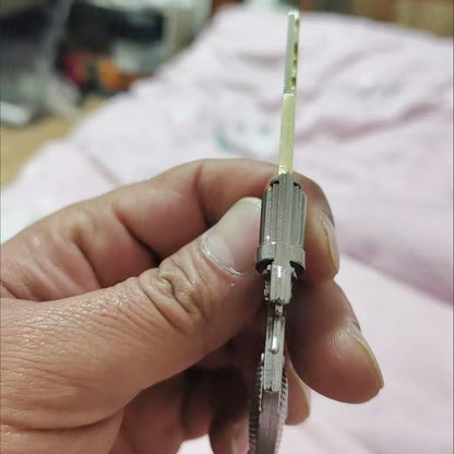 Pistola Revólver Modelo DIY Modificação de Chave Cabo Requer Polimento Manual Chaveiro Criativo Chave de Carro Cabeça de Moto