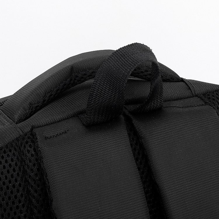 Commuter backpack - large capacity, adjustable shoulder straps, multiple compartments, suitable for school, travel, and work, tr