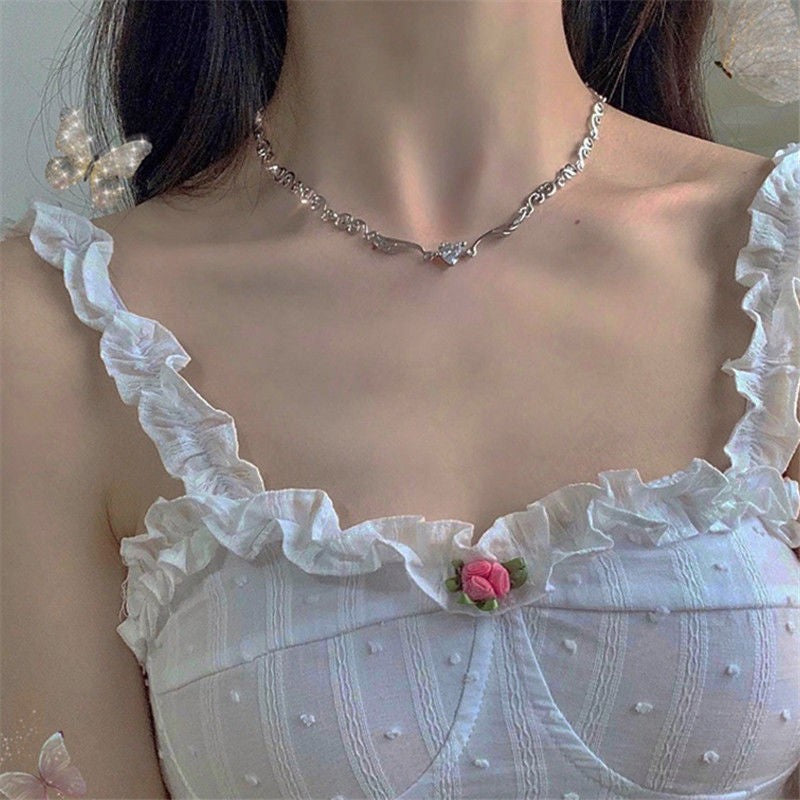 Colares com Pingente em Forma de Coração e Asas de Anjo Cor Prata Zircônia Cúbica 5A Estilo Minimalista Corrente na Clavícula Joias Femininas e para Meninas