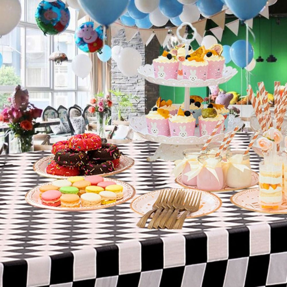 137x274cm Party F1 race black and white checkered tablecloth Waterproof and stain-proof disposable tablecloth