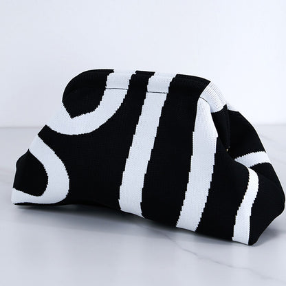 Summer Beach Clutch Bag Women Small Crochet Cloud Handbag Purses Knitting Dumpling Clutch Casual Colorblock Bag for Female