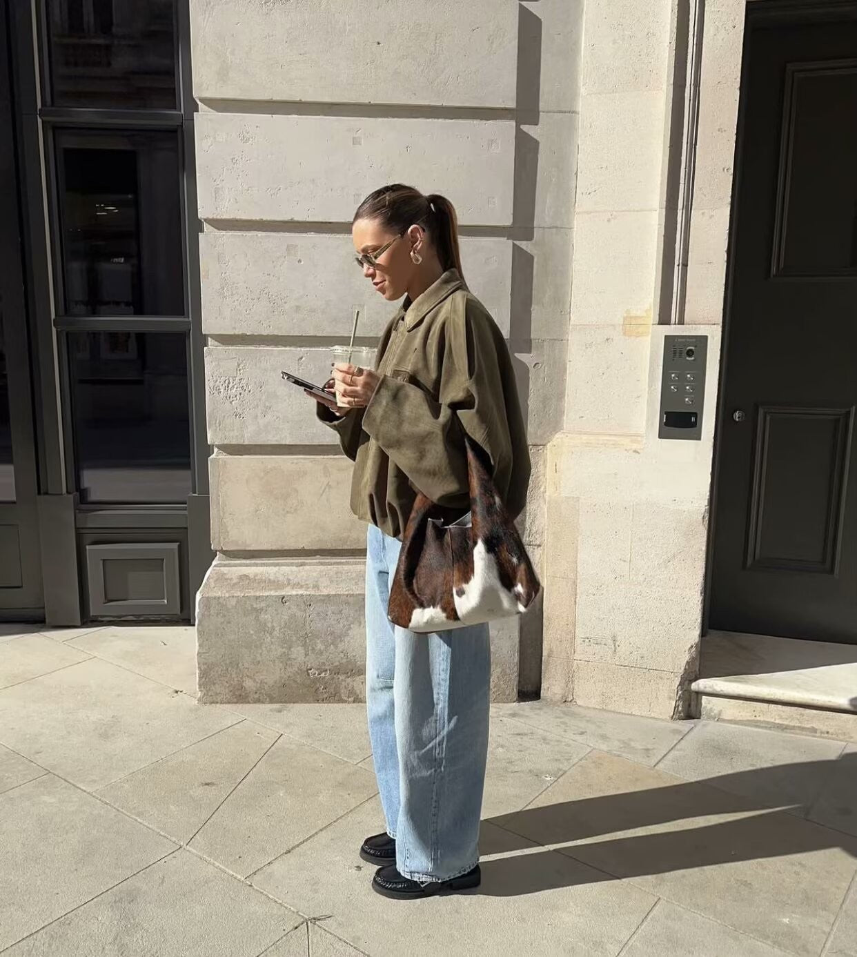 Women's Jacket Fall 2025 New Solid Color Long-Sleeved Faux Suede Loose Bomber Jacket Casual Fashion Personality Versatile