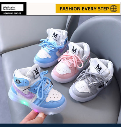 Children Shoe Spring and Autumn Boys Girls Lighted Sneakers Glowing Shoe Soft Soled Breathable Casual Infant Toddler Shoes