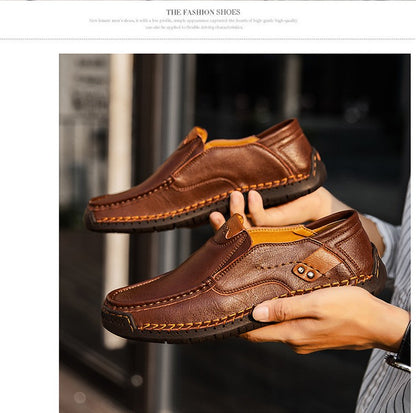Novos Sapatos Masculinos de Couro Feitos à Mão Casuais Confortáveis Mocassins Masculinos de Couro Slip On Sapatilhas Masculinas Venda Quente Calçados para Caminhada ao Ar Livre