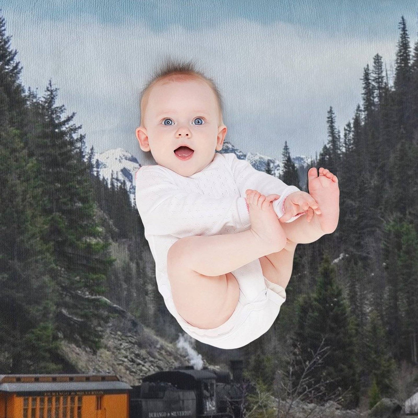 Train in Colorado Throw Blanket Soft Beautifuls Travel Comforter Blankets