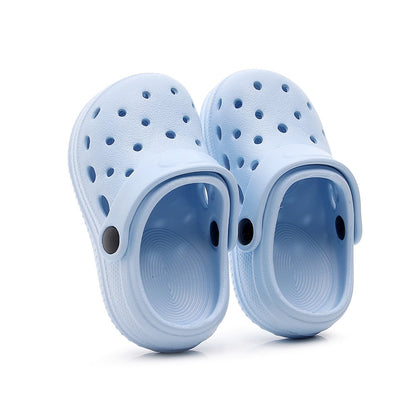 New Children's Slippers Waterproof Summer Outdoor Anti-Slip Beach Shoes for Boy Girl Fashion Garden Hole Shoes