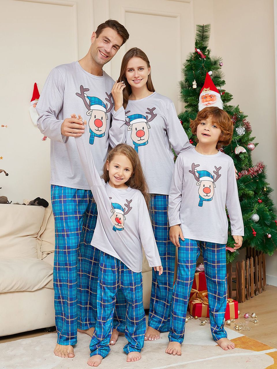 Family Matching Xmas Pajamas Outfits Set Deer Printed 2026 Christmas Family Look Same Adult Kids Mother Daughter Pyjamas Clothes
