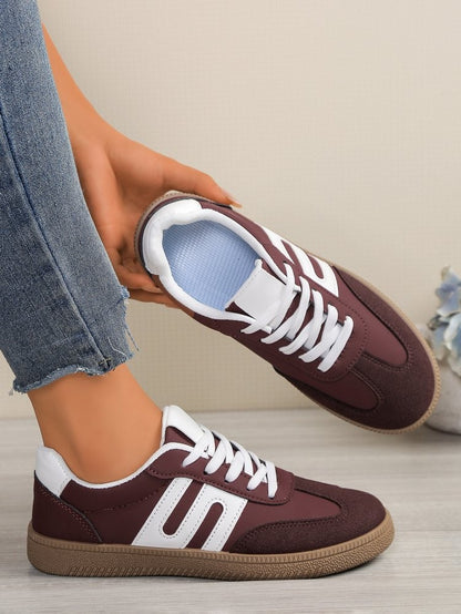 Shoes Woman 2025 Trend Casual Sneakers Comfortable Lace Up Flats Tennis Shoe Breathable Walking Jogging Shoe Zapatillas De Mujer