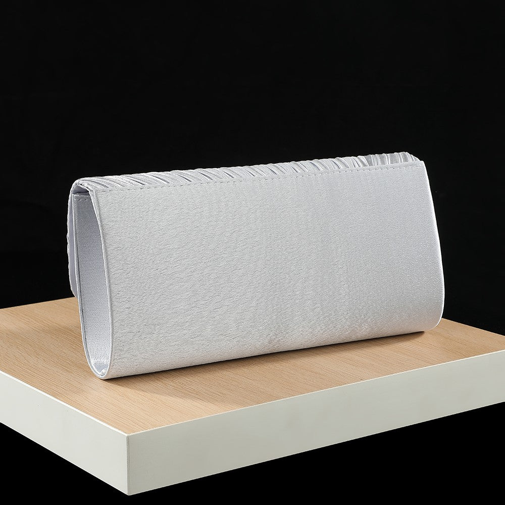 Premium Pleated Clutch Bag with Metal Trim Fashion Classic Chain Shoulder Bag for Evening Weddings And Parties