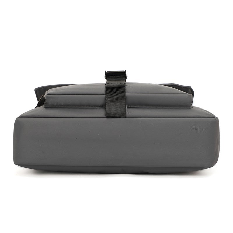 Men's Fashion Crossbody Bag, Adjustable Straps, Business & Casual Two-in-One, Essential for Commuting and Daily Work, Everyday C