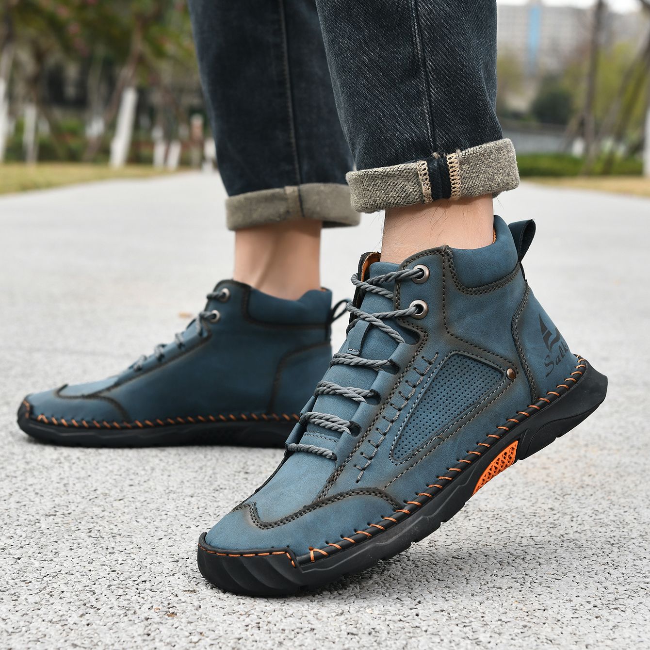New Handmand Casual Leather Shoes Outdoor Men Boots Autumn Retro Breathable Casual Shoes Lace Up Blue Ankle Boots Winter Autumn