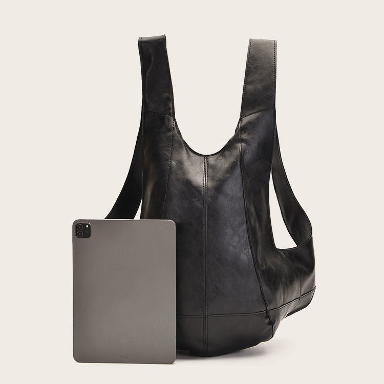 Fashionable retro and unique Beetle backpack, made of Crazy Horse plant tanned soft PU leather, suitable for both men and women