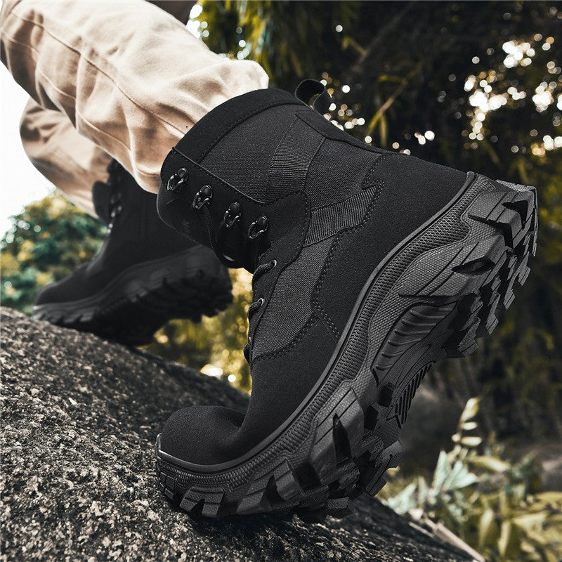 Botas impermeáveis de alta qualidade para homens grandes para caminhadas e treinamento em campo de batalha ao ar livre no outono de 2025