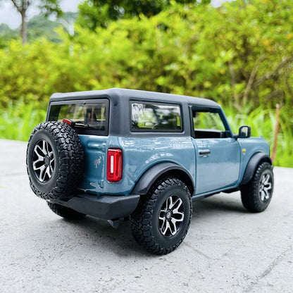 Maisto 1:24 Newly launch 2021 Ford Bronco Badlands alloy car model handicraft decoration collection toy tool gift die-casting