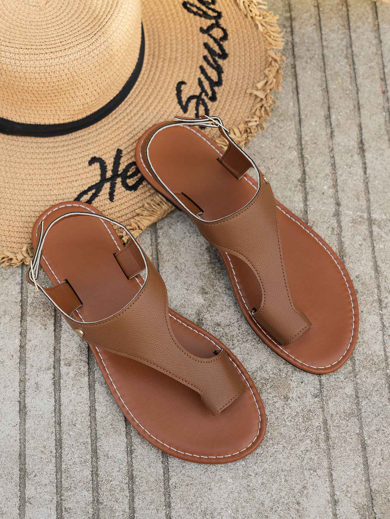 Women Minimalist Thong Sandals PU Leather Open Toe Ladies Beach Shoes Lightweight Soft for Women Sexy Slippers Sandals Buckle