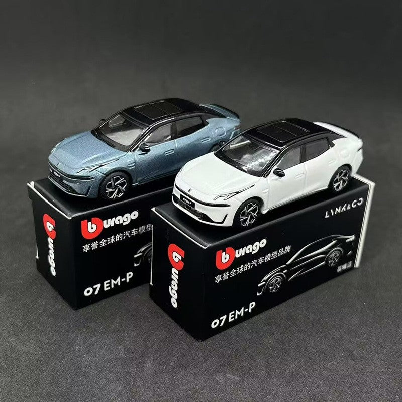 Bburago 1:64 LYNK&CO 07 EM-P Alloy Car Model Diecast Metal Miniature Scale Vehicle Car Model Simulation Collection Kids Toy Gift