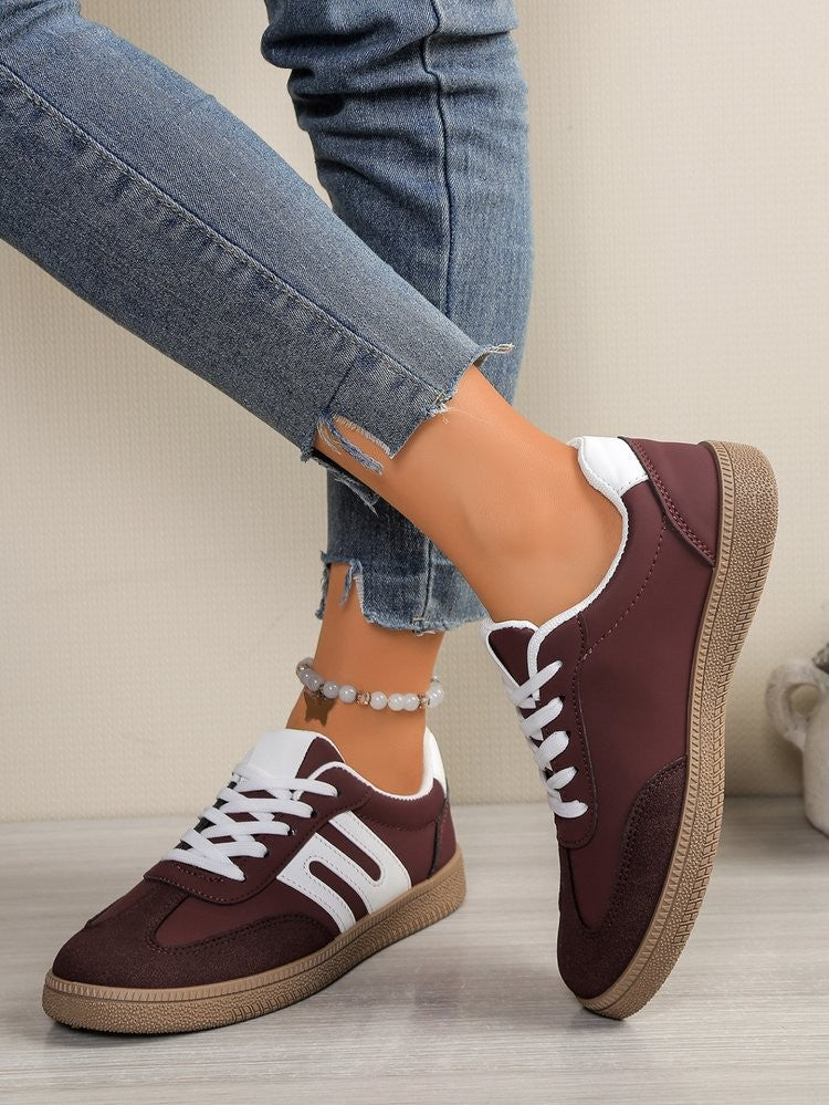 Shoes Woman 2025 Trend Casual Sneakers Comfortable Lace Up Flats Tennis Shoe Breathable Walking Jogging Shoe Zapatillas De Mujer