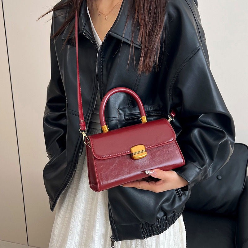 Fashion Solid Color Underarm Bags PU Leather Shoulder Bags for Women Design Luxury Small Handbag Female Subaxillary Clutches