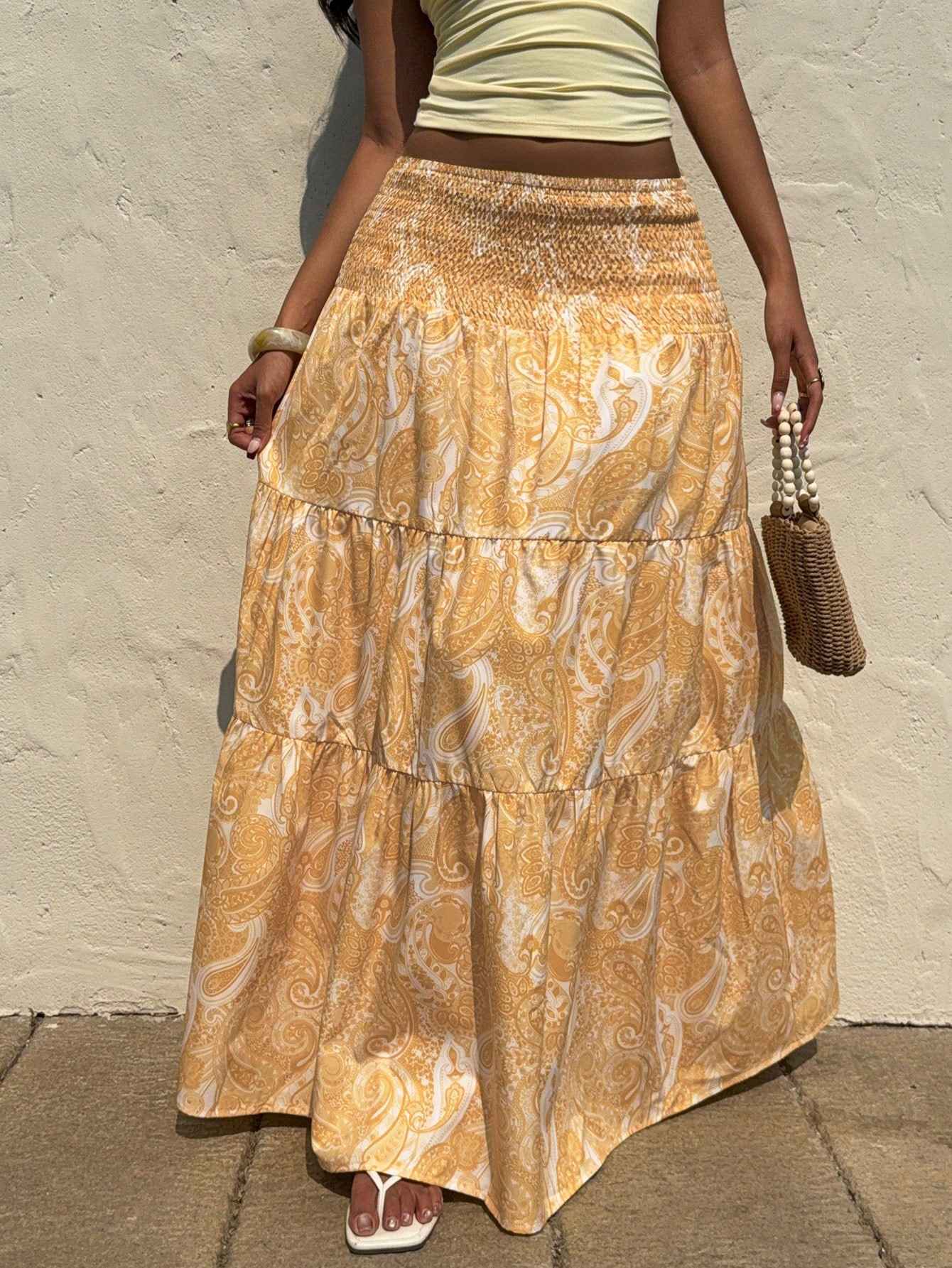 Vacation Style Stretchy Waist Long Maxi Skirt - Flowy Beach Skirt with Elastic Waistband